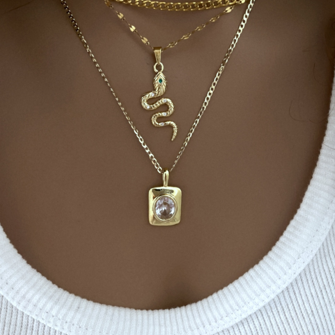 Colgante Sierpe | KHLOE JOYAS | 40%,Colgantes,Collares,Color Oro