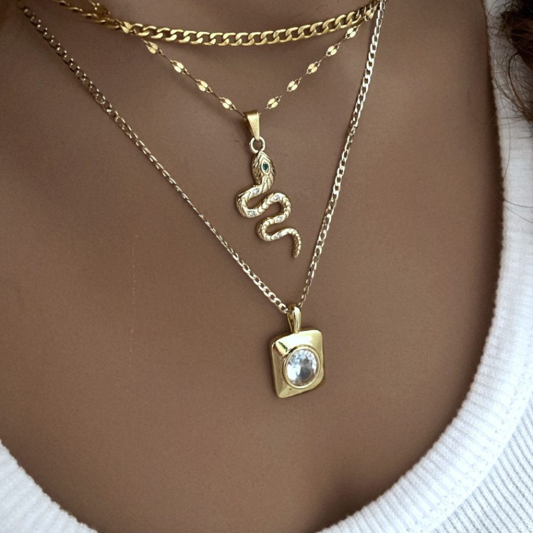 Colgante Sierpe | KHLOE JOYAS | 40%,Colgantes,Collares,Color Oro