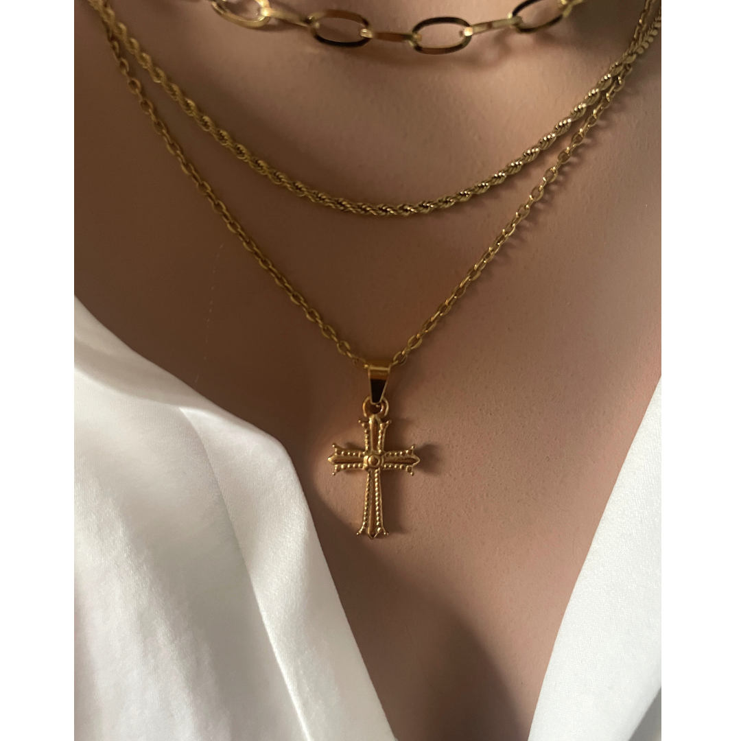 Collar Cruz Anjou | KHLOE JOYAS | 15%,Colgantes,Collares,Color Oro,Cruces,Religioso,Unisex