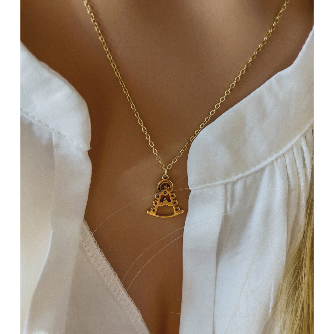 Collar Virgen Del Rocio Silueta | KHLOE JOYAS | Colgantes,Collares,Color Oro,Color Plata,Gargantillas,Religioso
