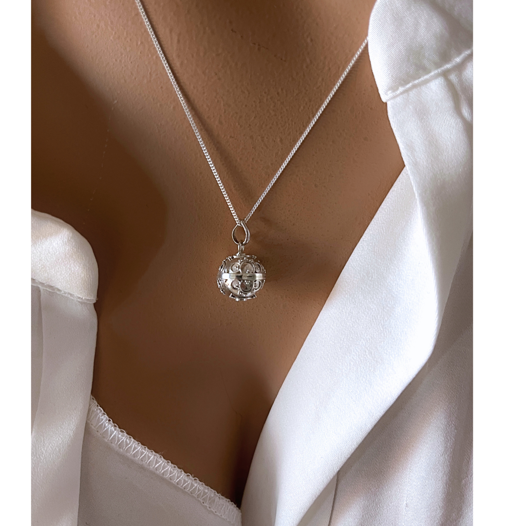 Collar Llamador De Angeles Plata De Ley