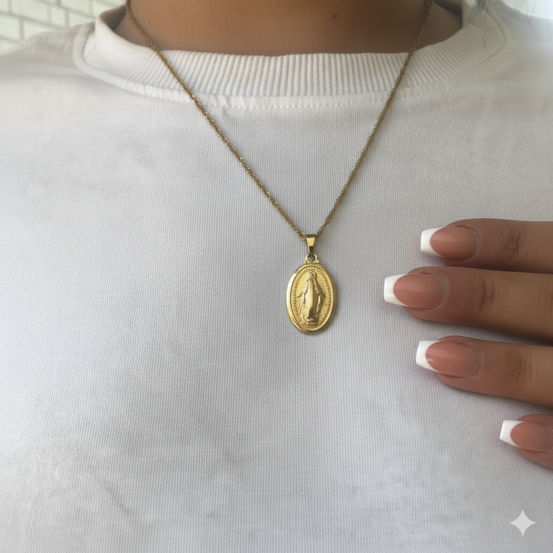 Collar Regina