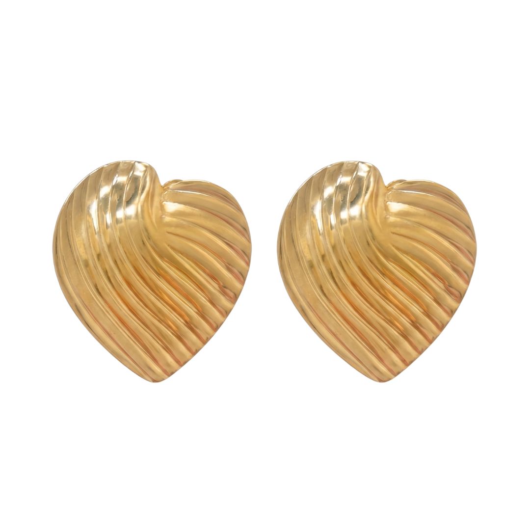 Golden heart-shaped decorative pair