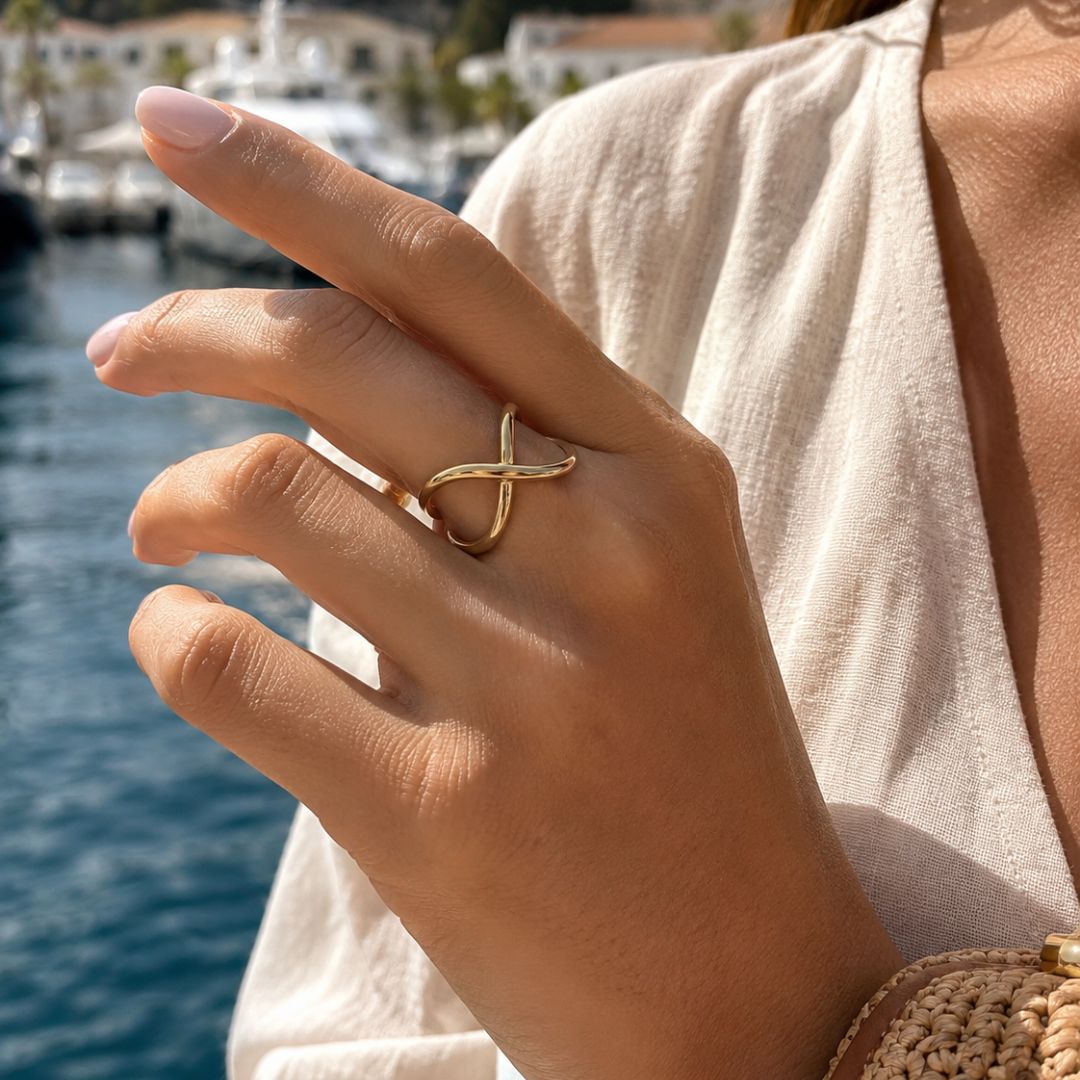 Larissa Ring