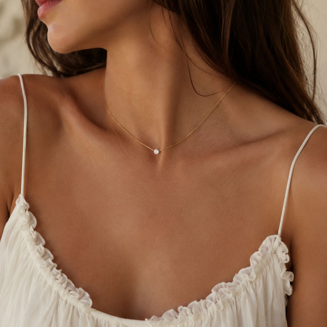 Collar Floating Diamond Oro