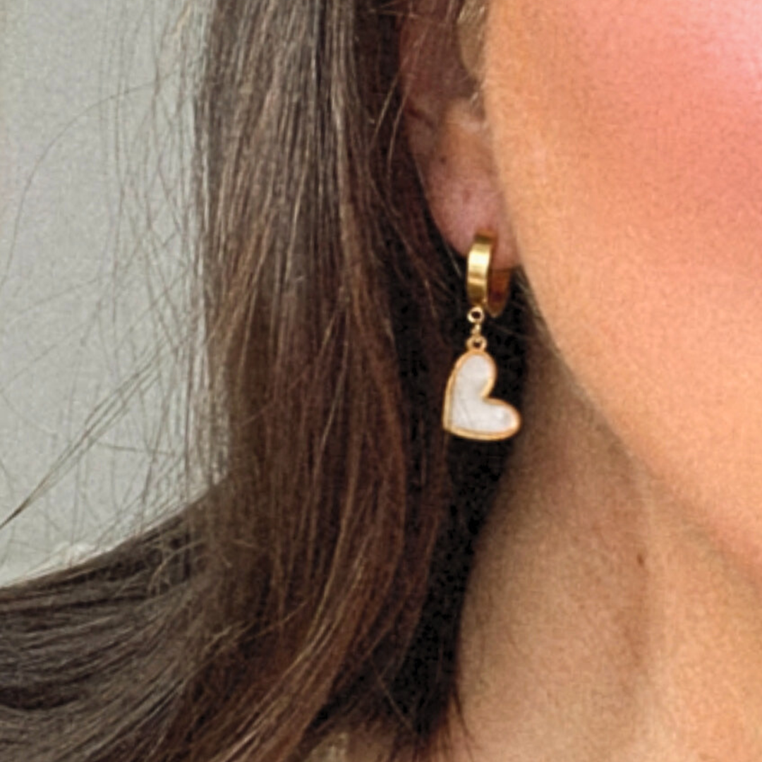 Pendientes Corazón Affaire | KHLOE JOYAS | 40%,Color Oro,Corazon,Pendientes,Perlas