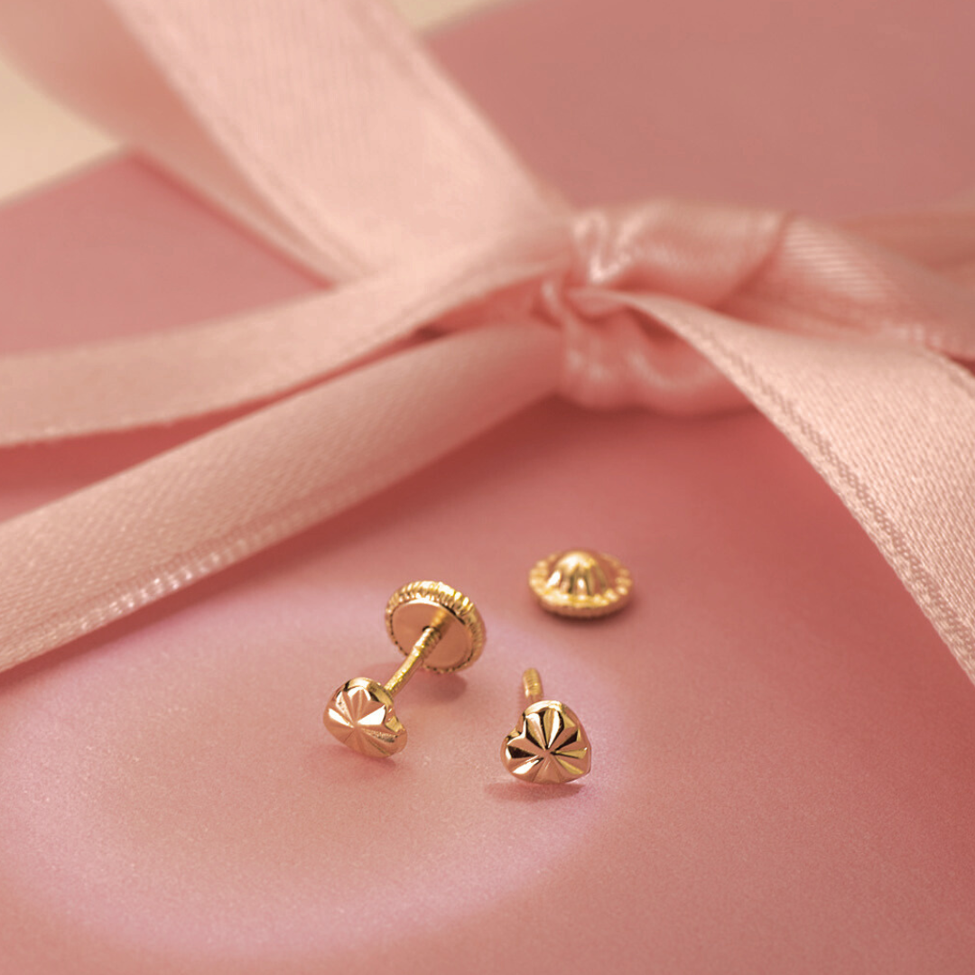 Pendientes Corazon Mini 18 Quilates 4x4mm | KHLOE JOYAS | Color Oro,Corazon,Oro 18 Quilates,Pendientes