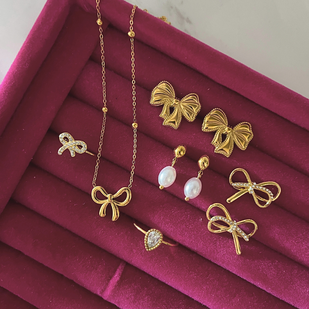 Pendientes Everlasting | KHLOE JOYAS | Color Oro,Con Brillantes,Lazos,Pendientes