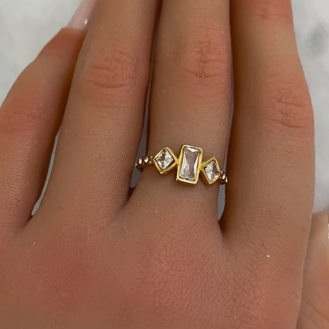 Anillo Connor CZ