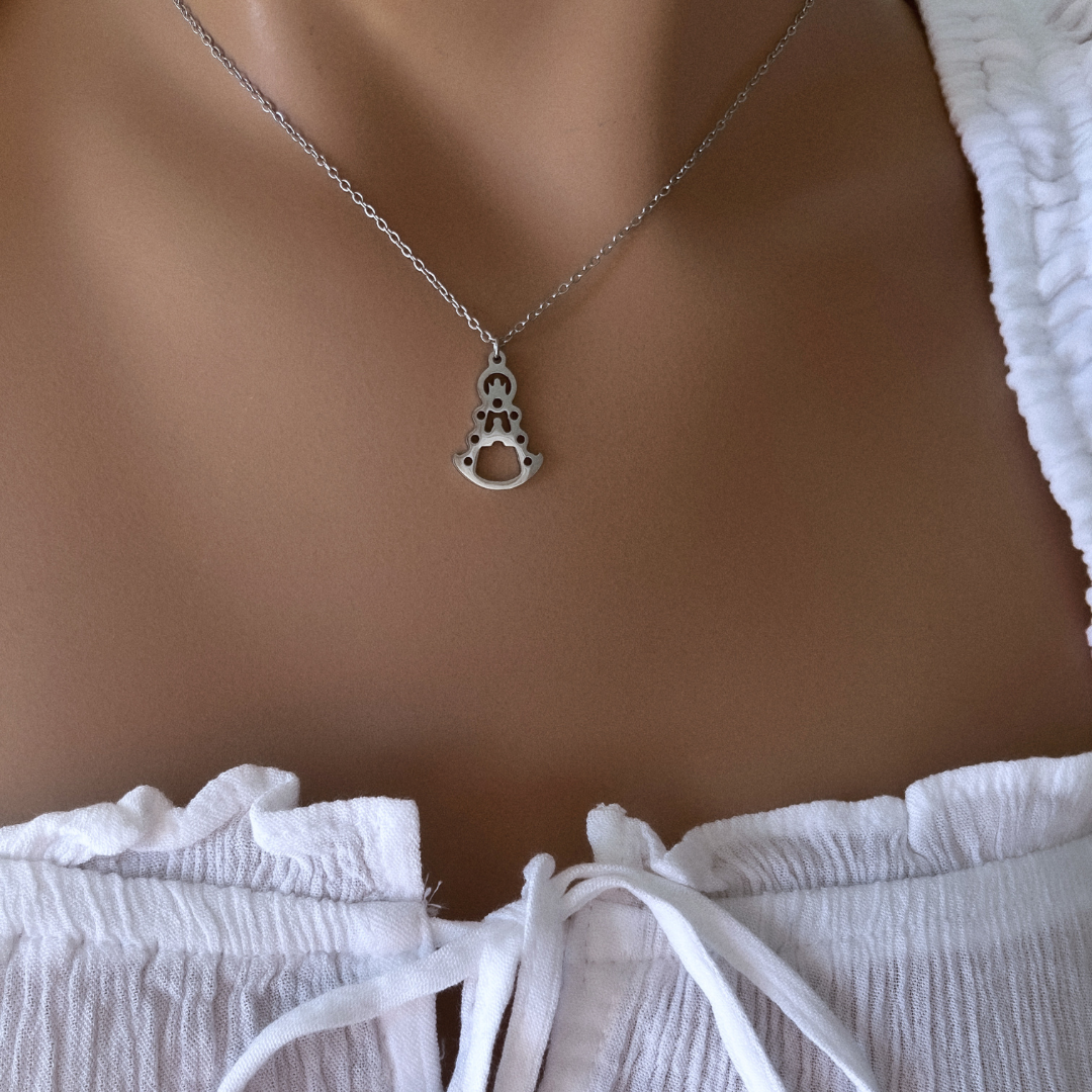 Collar Virgen Del Rocio Silueta