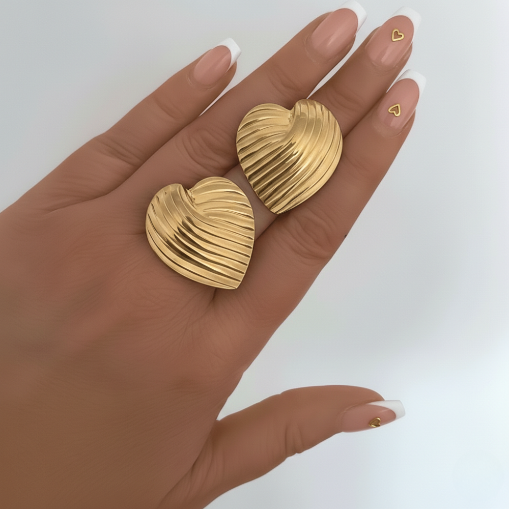 Pendientes Hannah oro 18K con corazones - Regalo San Valentín KHLOE JOYAS