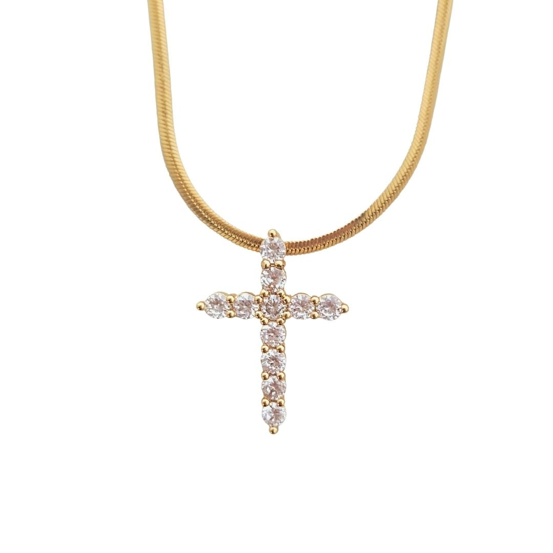 Collar La Croix | KHLOE JOYAS | 40%,Colgantes,Color Oro,Con Brillantes,Cruces,Gargantillas,Religioso