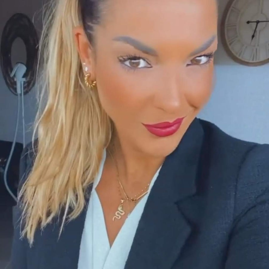 Pendientes Rhetoric | KHLOE JOYAS | Color Oro,Pendientes