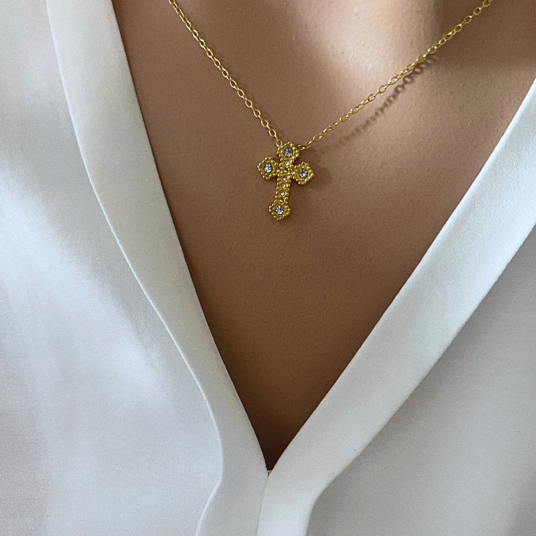Collar Cruz Kyrios CZ | KHLOE JOYAS | Colgantes,Collares,Color Oro,Con Brillantes,Cruces,Gargantillas,Religioso