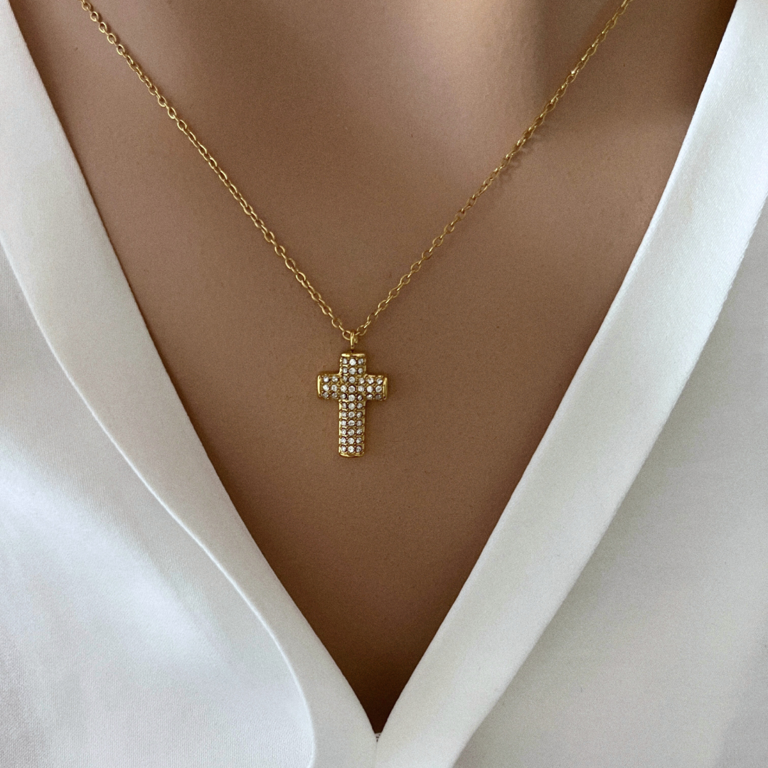 Collar Fervor CZ | KHLOE JOYAS | Colgantes,Collares,Color Oro,Con Brillantes,Cruces,Religioso