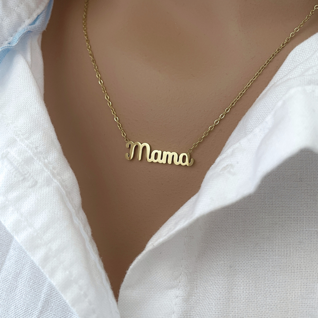 Collar Mamá Escrito | KHLOE JOYAS | Colgantes,Collares,Color Oro,Color Plata,Gargantillas
