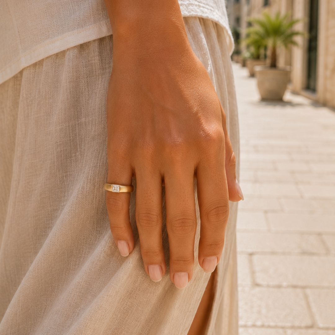 Lara Ring