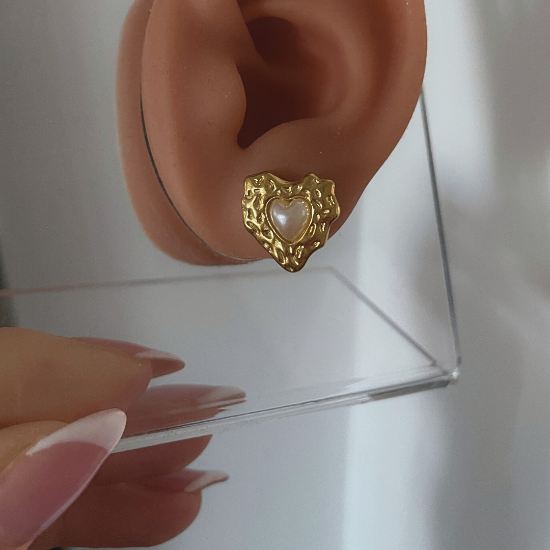 Heartthrob Earrings