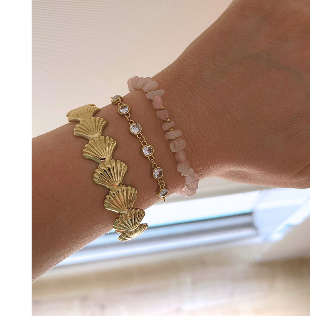 Shelly Bracelet