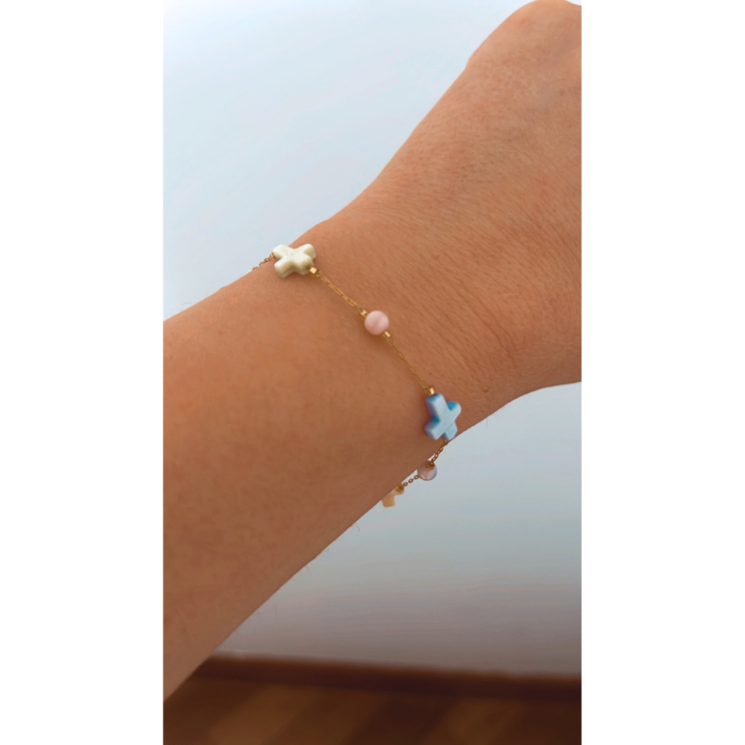 Pulsera Luz Del Mundo | KHLOE JOYAS | Color Oro,Cruces,Pulseras