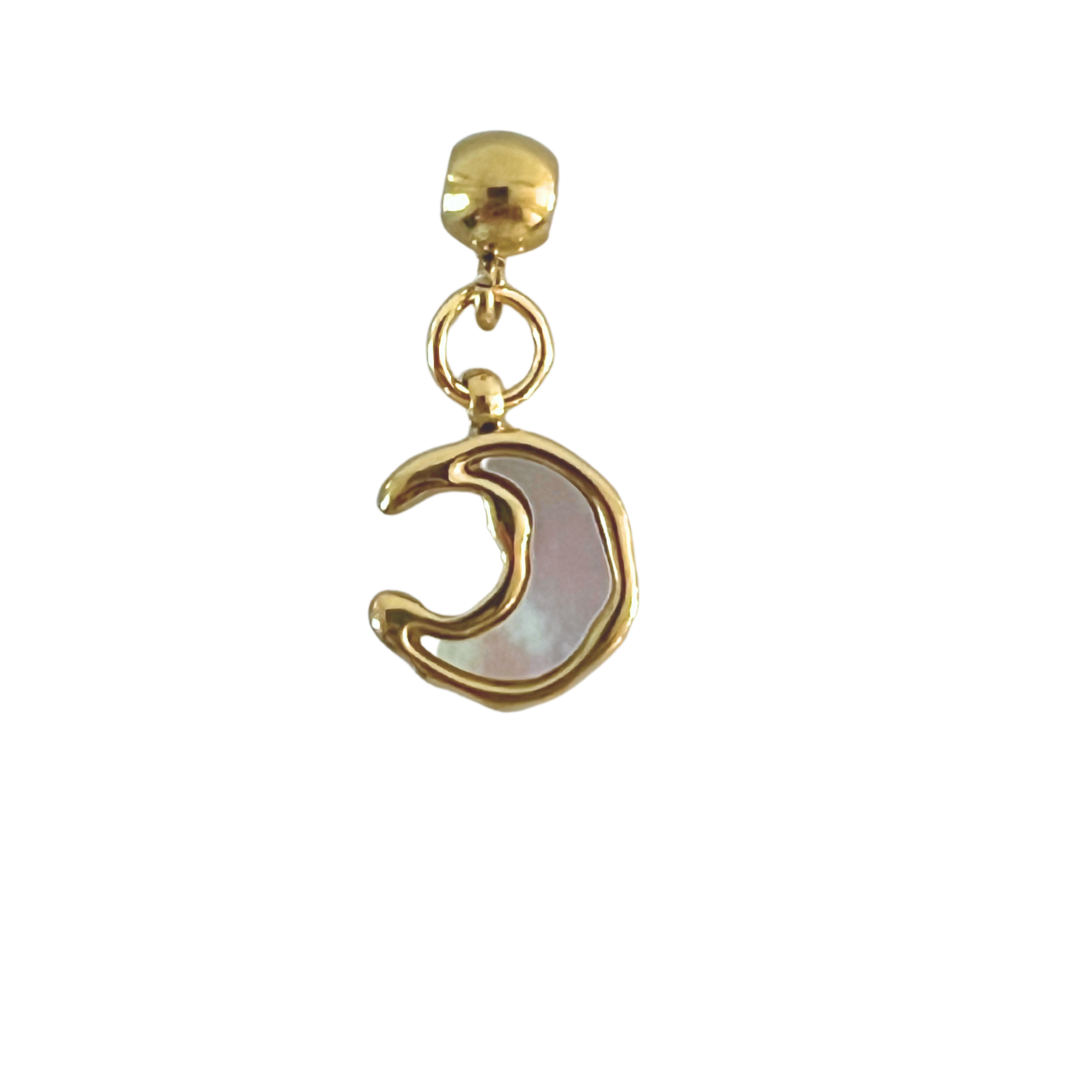 Charm Luna Nacar