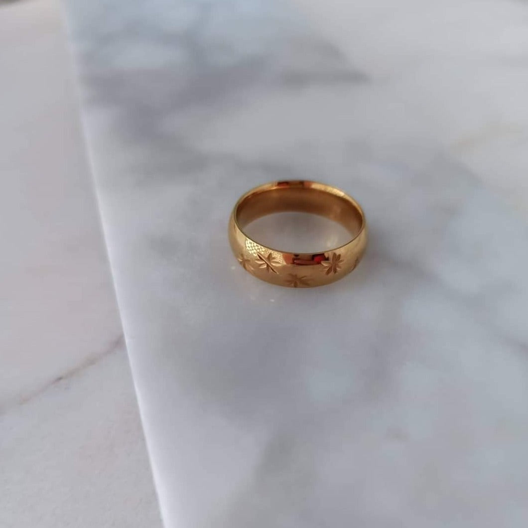 Anillo Cosmic | KHLOE JOYAS | 40%,Anillos,Color Oro