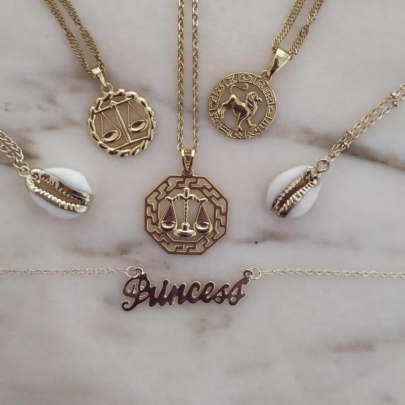 Collar Flaming Zodiac | KHLOE JOYAS | 40%,Colgantes,Collares,Color Oro,Zodiaco