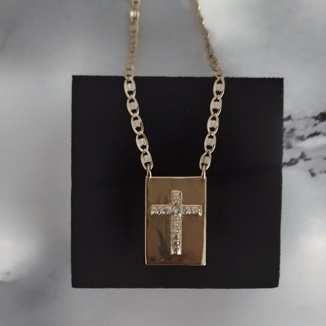 Collar Anne Tag Corazon Cruz
